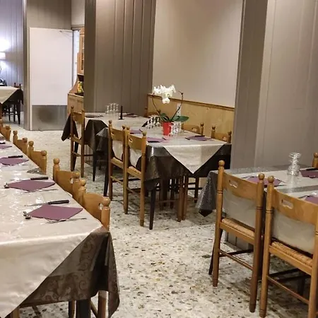 Hotel La Gazelle Besse-et-Saint-Anastaise